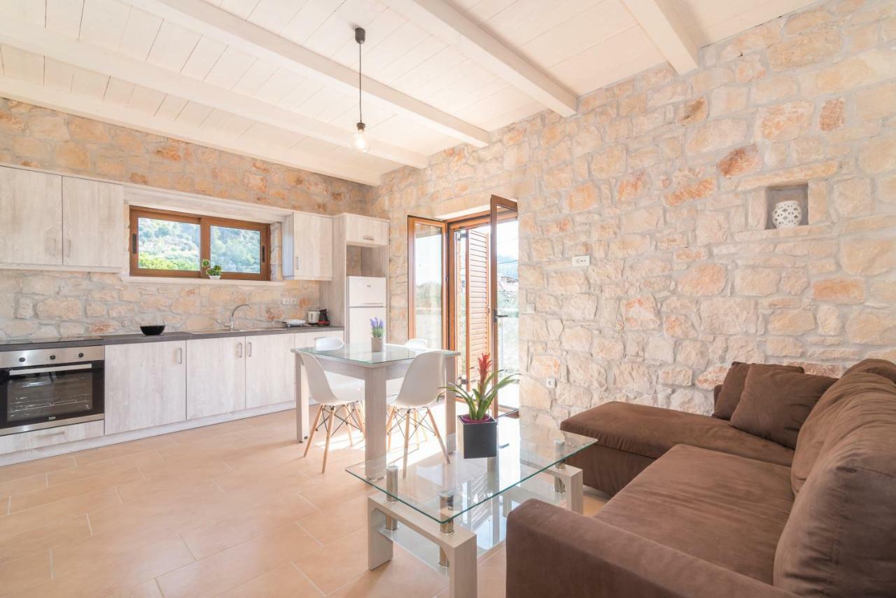 Green Stone Villas Apartments Kalamákion المظهر الخارجي الصورة