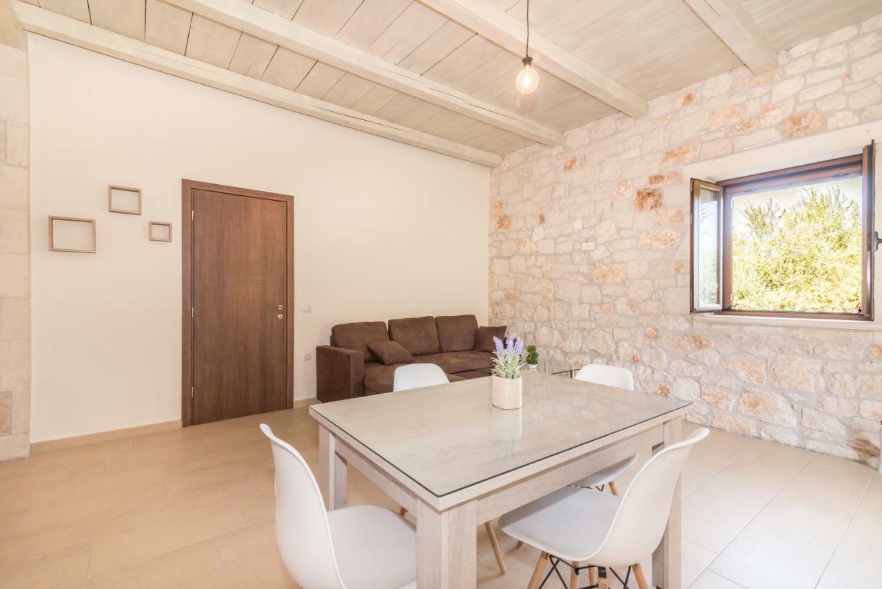 Green Stone Villas Apartments Kalamákion المظهر الخارجي الصورة